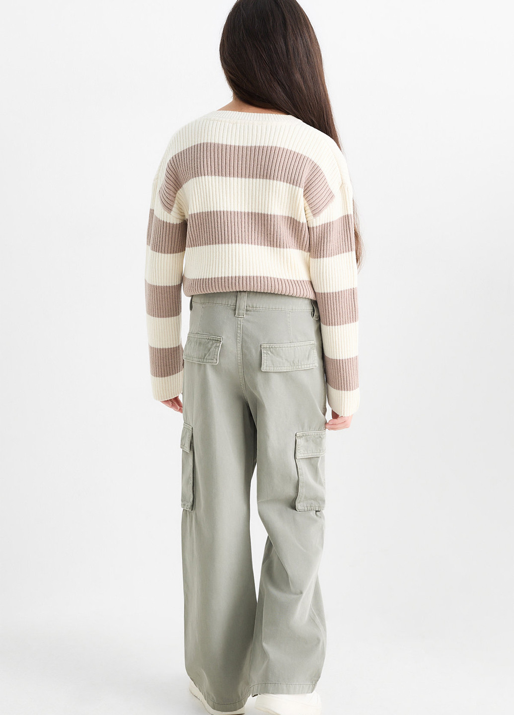 Серо-зеленые кэжуал демисезонные карго брюки C&A