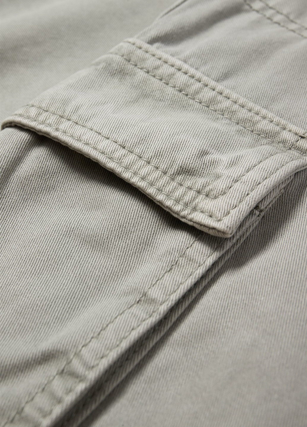 Серо-зеленые кэжуал демисезонные карго брюки C&A