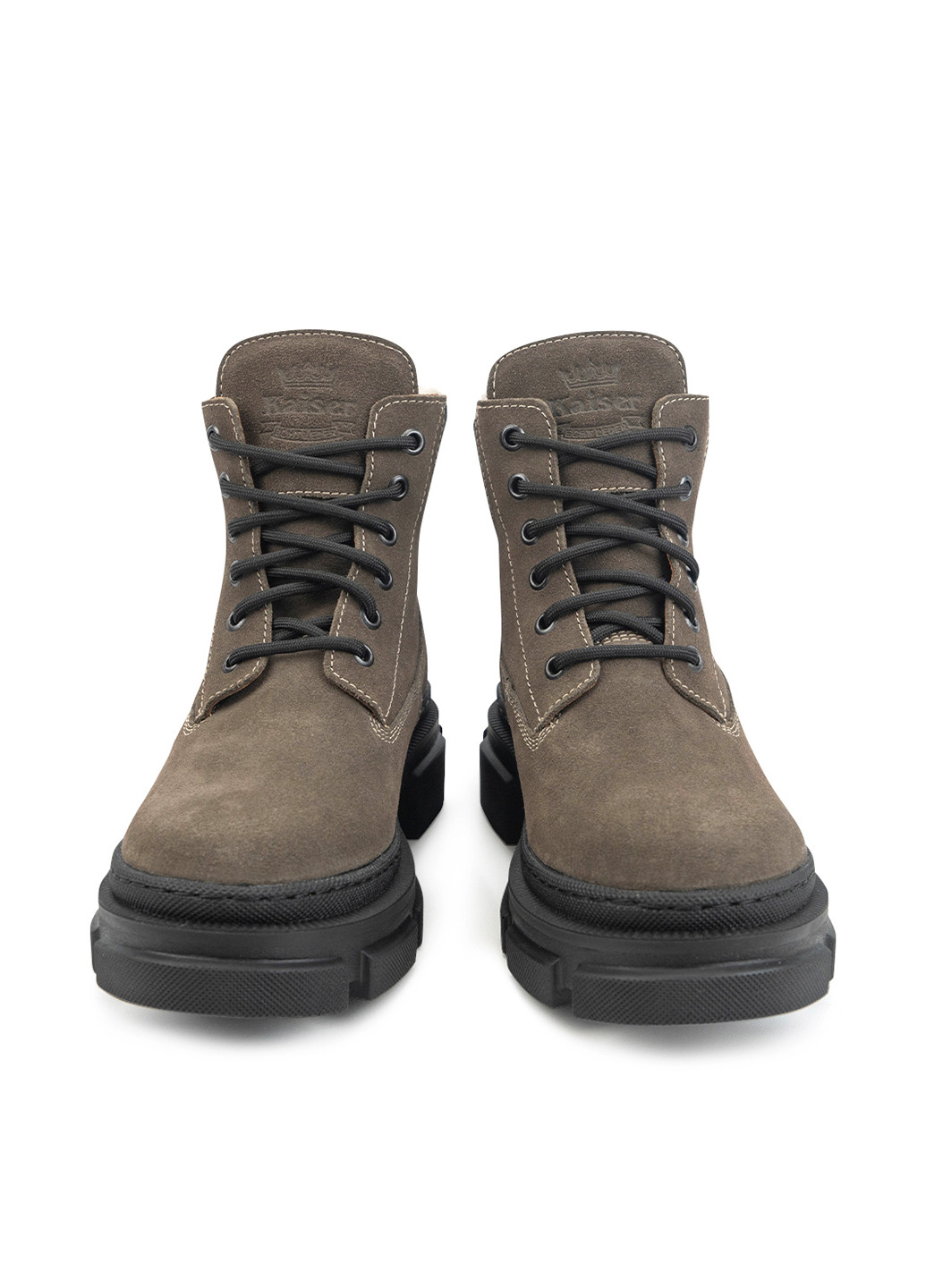 Зимние ботинки тимберленды Libero на тракторной подошве из натуральной замши