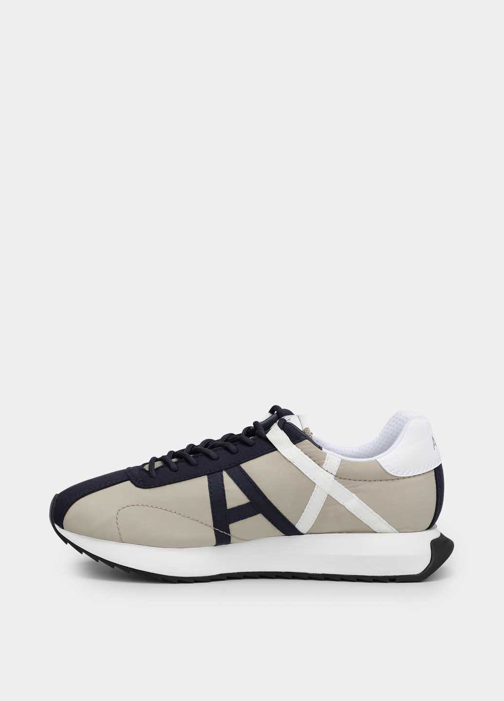 Бежевые демисезонные кроссовки Armani Exchange