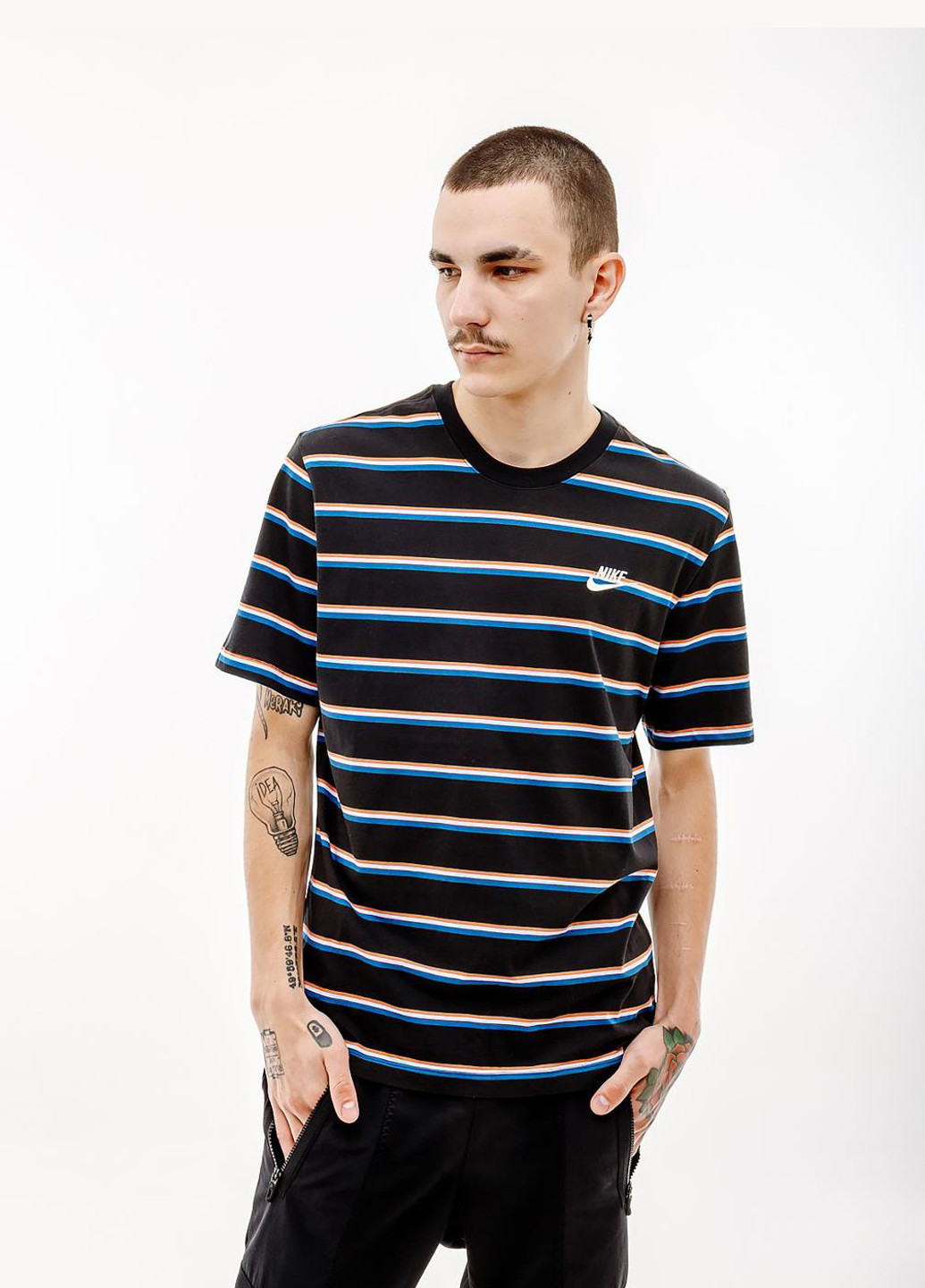 Черная футболка dz2985-011 Nike M TEE CLUB STRIPE