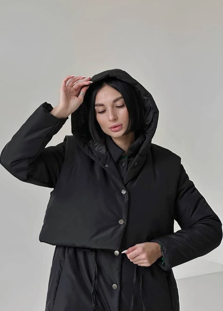 Чорне зимнє Утеплене пальто зі зйомним жилетом Moni&co