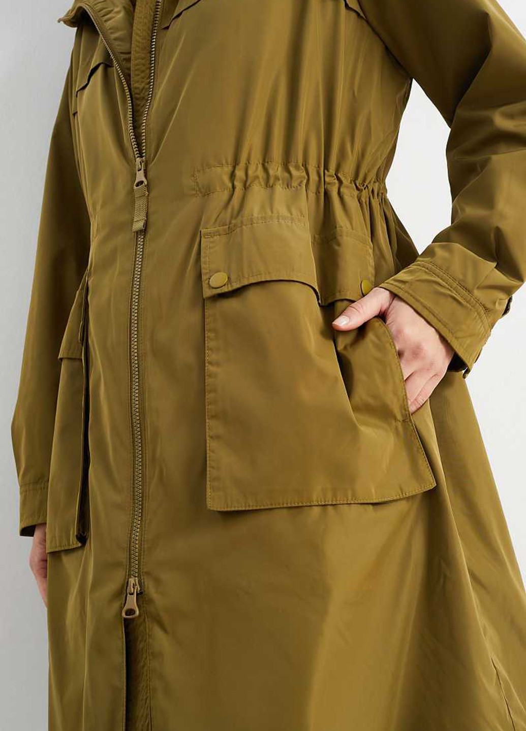 Оливкова (хакі) демісезонна куртка C&A