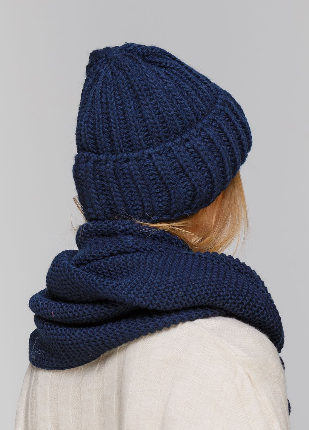 Теплый зимний комплект (шапка, шарф-снуд) на флисовой подкладке и отворотом 660008 DeMari софа (239417857)