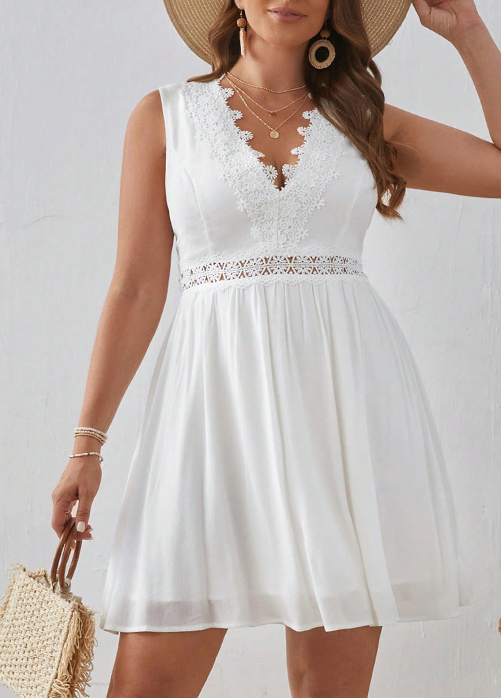 Белое кэжуал платье SHEIN однотонное