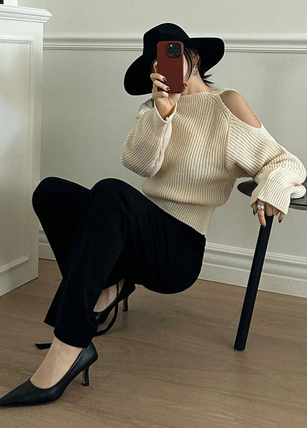 Кремовий демісезонний светр SHEIN