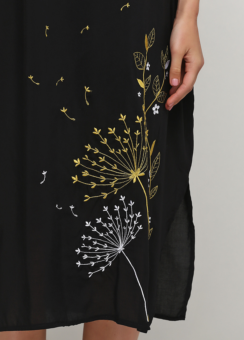 Чорна кежуал сукня Lugin з квітковим принтом