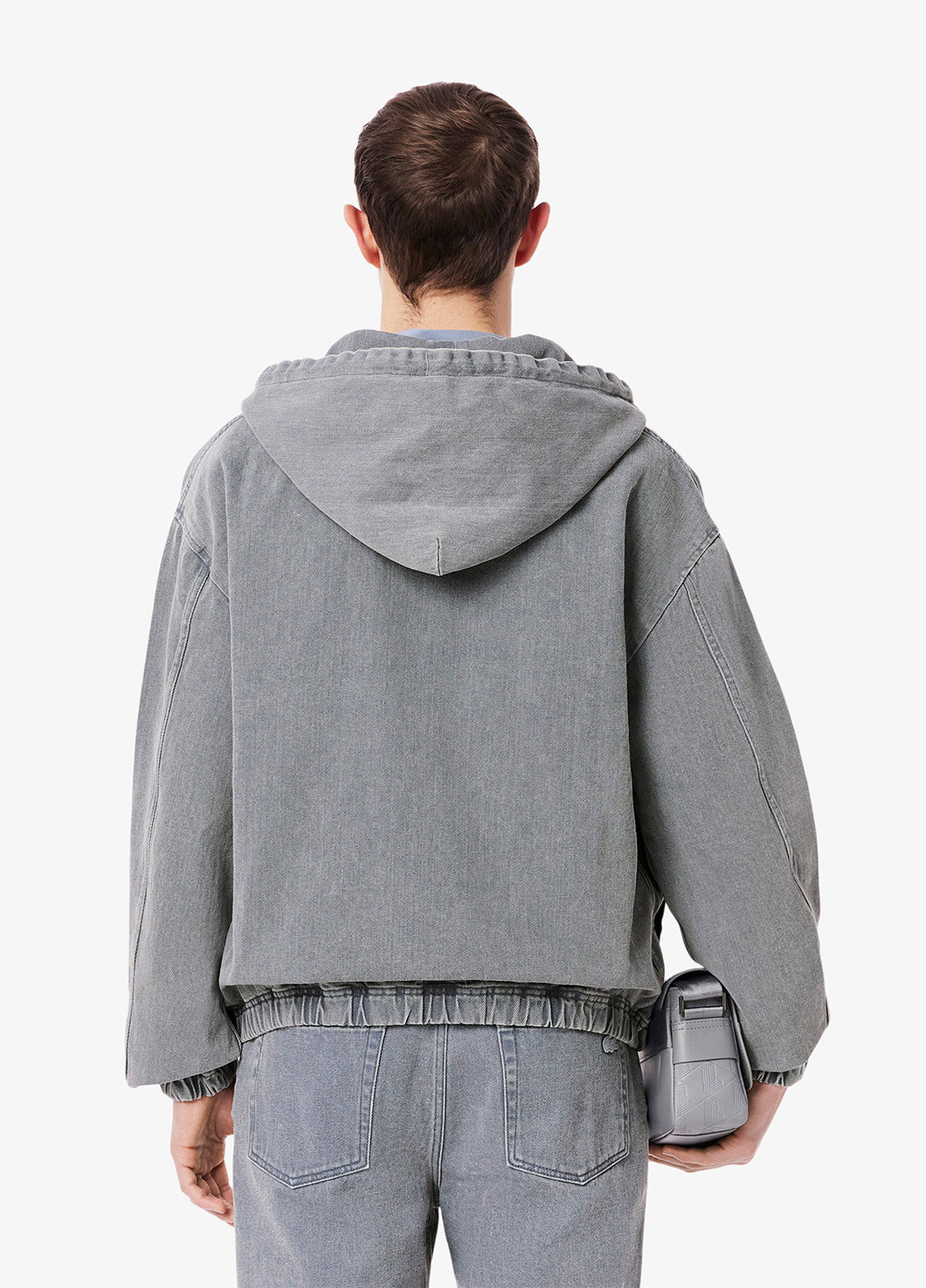 Серая демисезонная куртка Lacoste