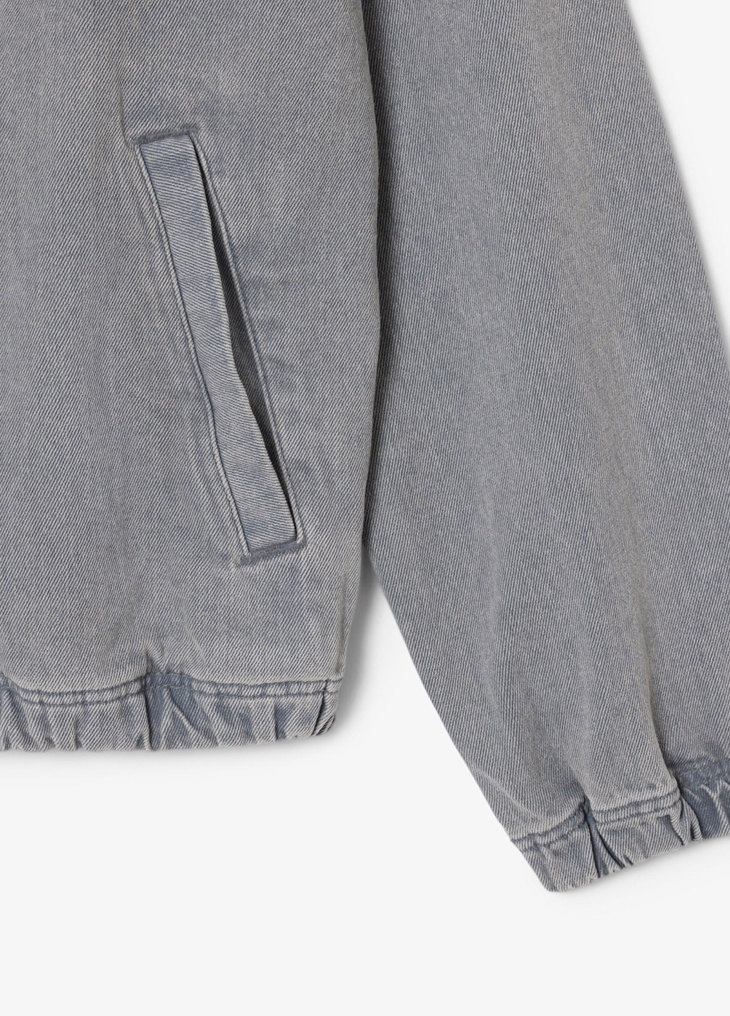 Серая демисезонная куртка Lacoste