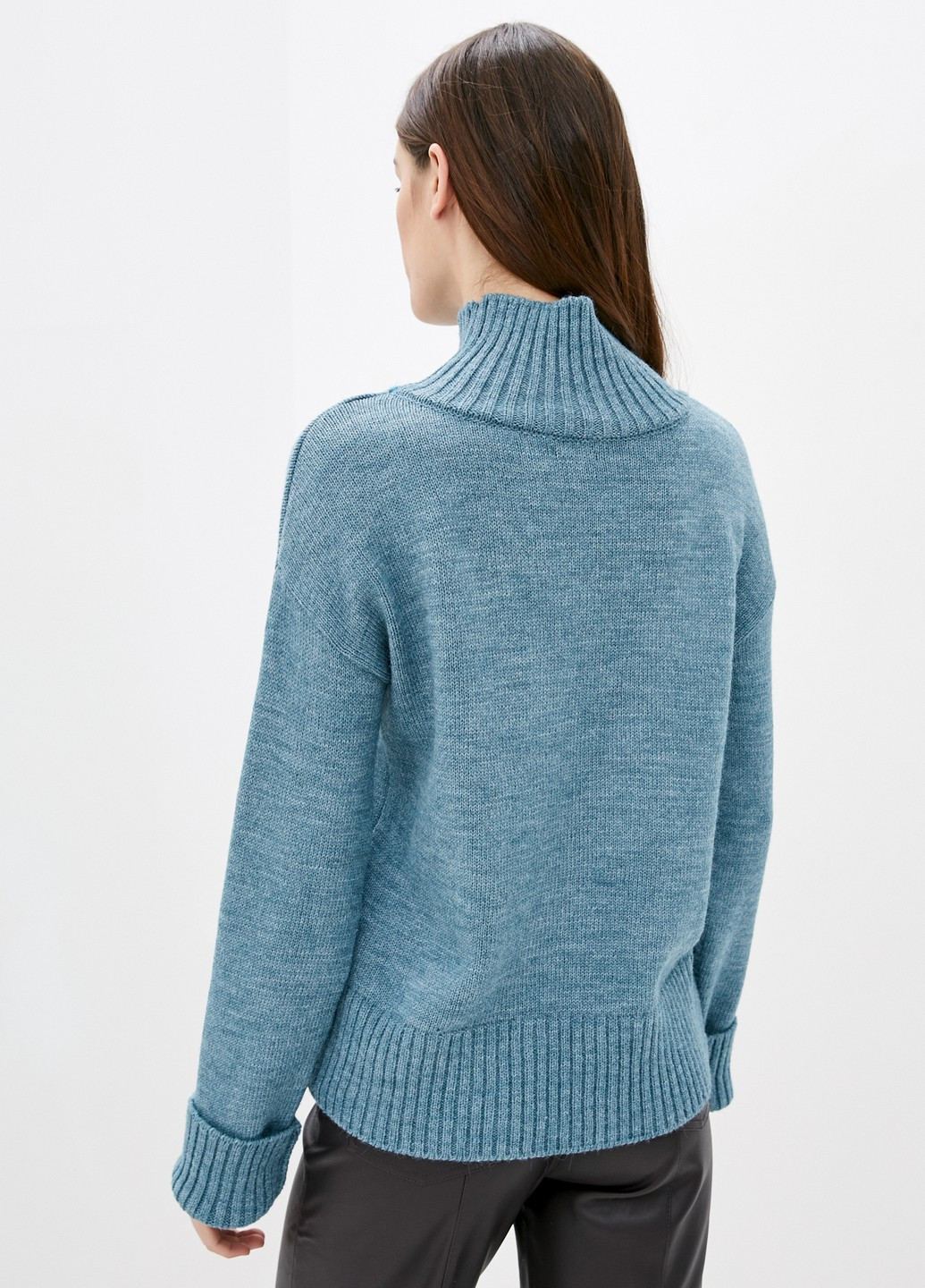 Сіро-голубий зимовий светр Sewel
