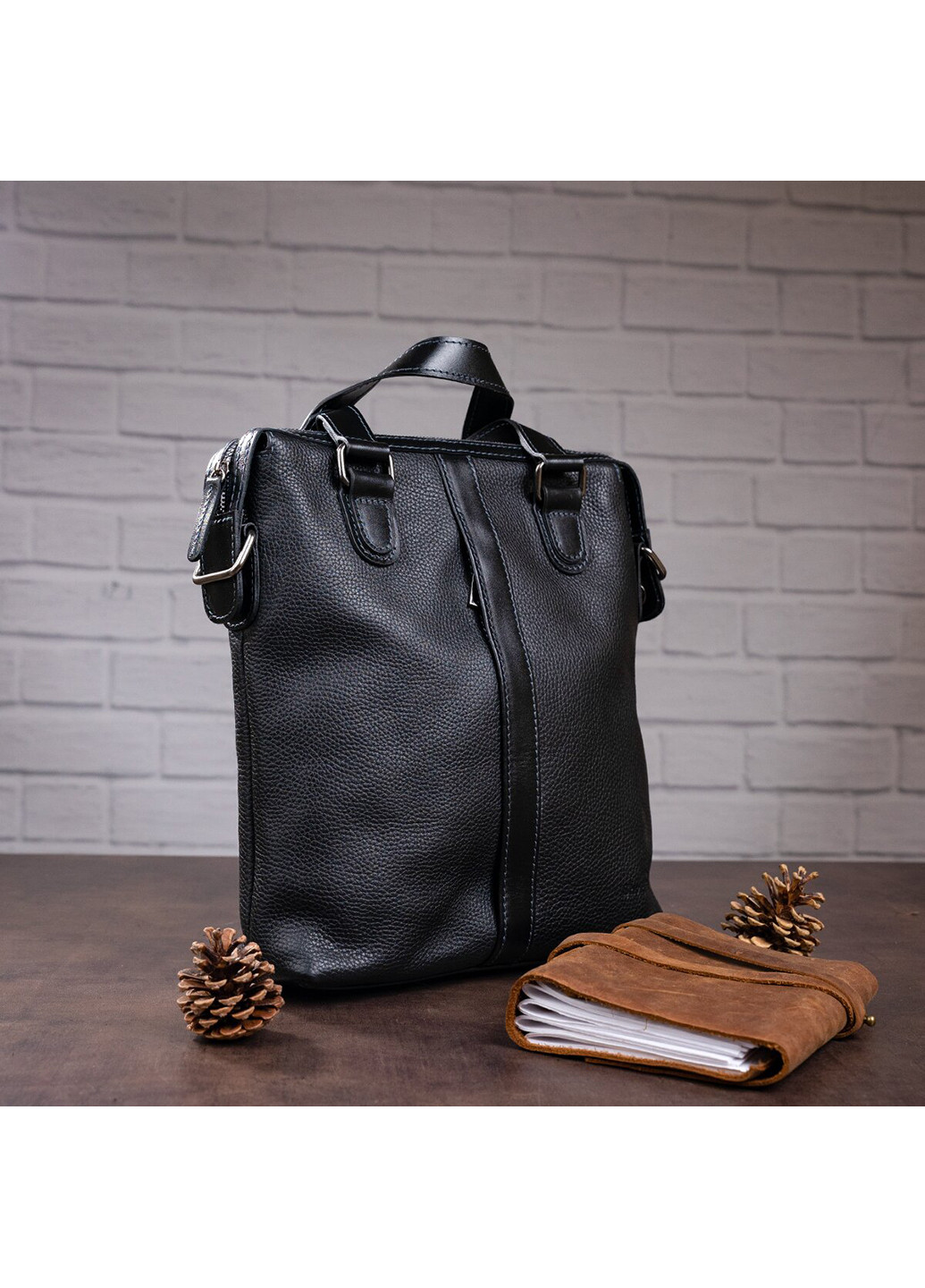 Чоловіча шкіряна сумка 30х34х6 см Shvigel (252131202)