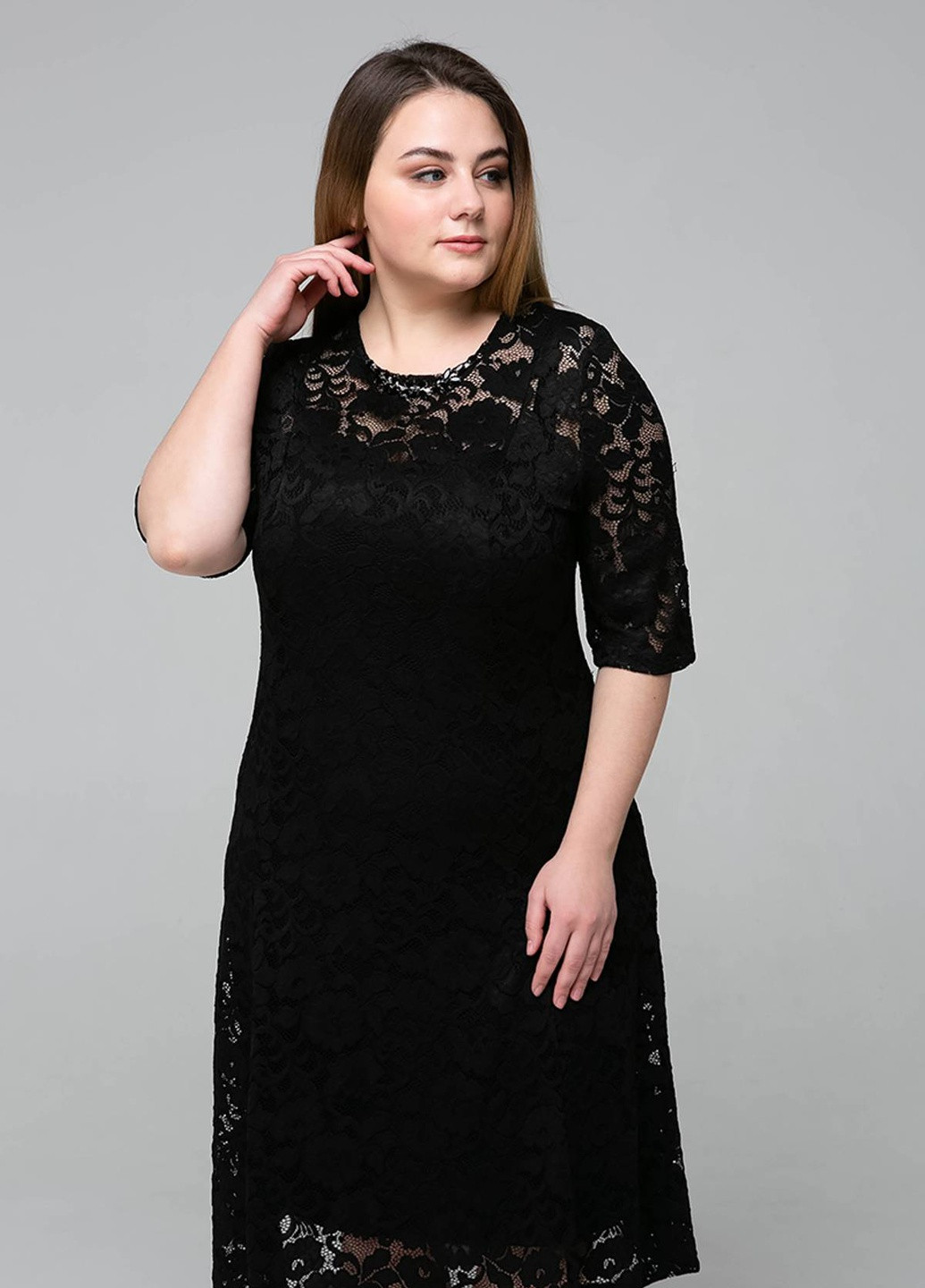 Черное кэжуал гипюровое платье с чехлом ивона черное Tatiana однотонное