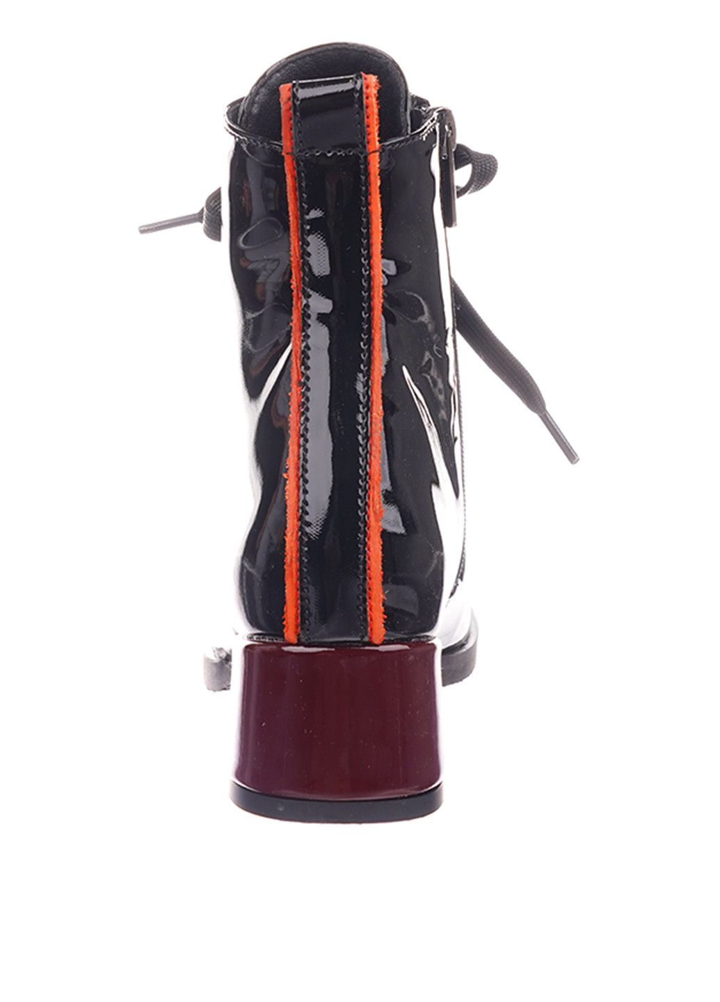 Осенние ботинки AVK лаковые, со шнуровкой