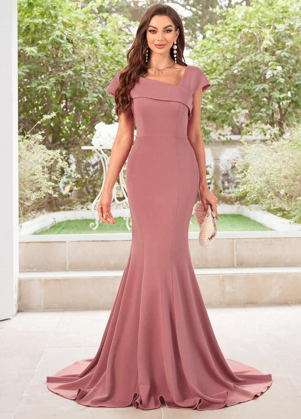 Розовое вечернее платье со шлейфом SHEIN однотонное