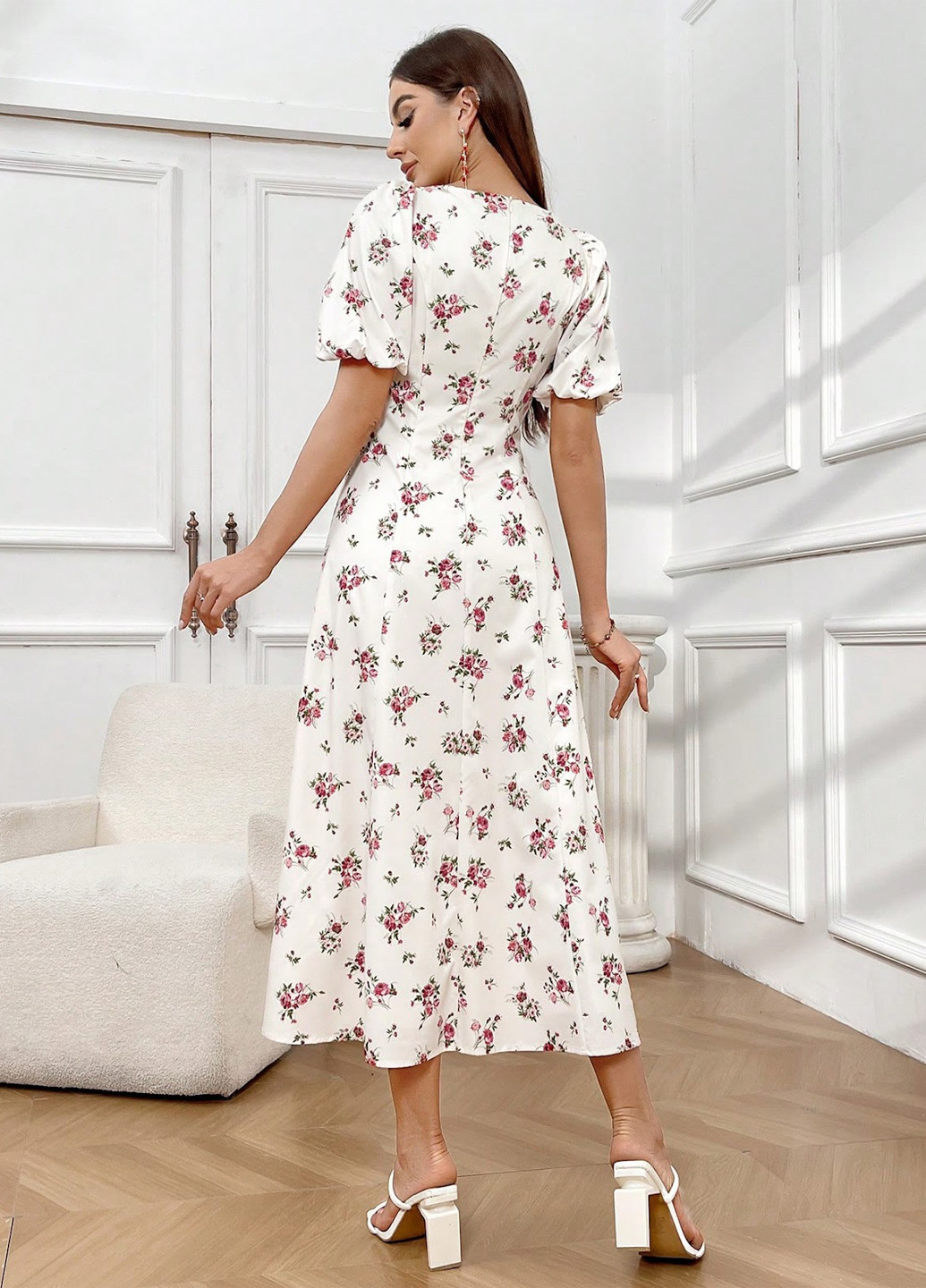 Белое кэжуал платье а-силуэт SHEIN с цветочным принтом