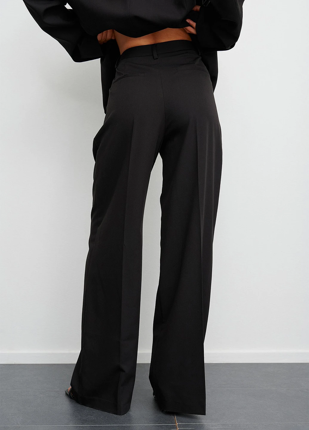 Брюки NA-KD (279319363)