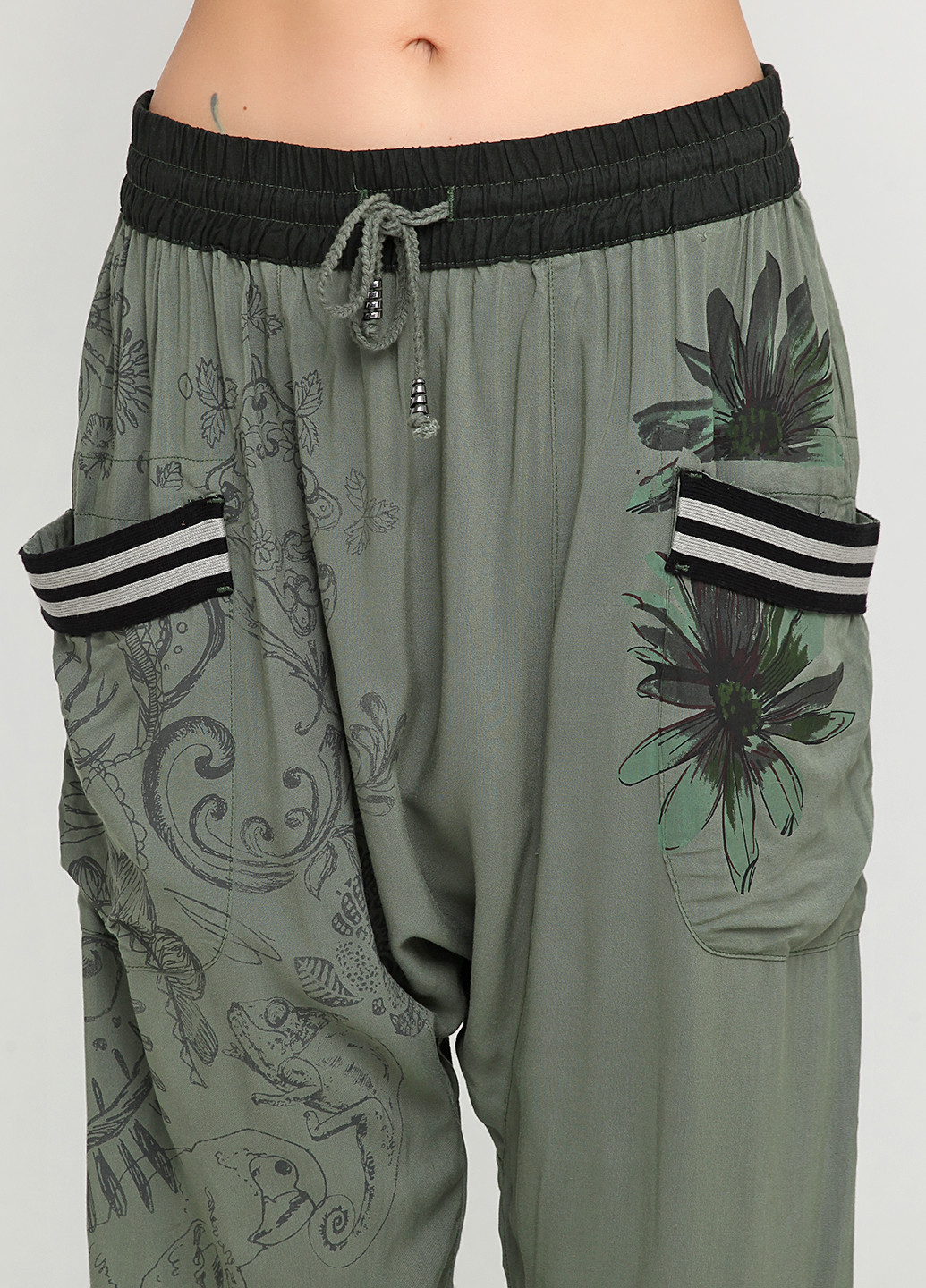 Серо-зеленые кэжуал демисезонные брюки Desigual