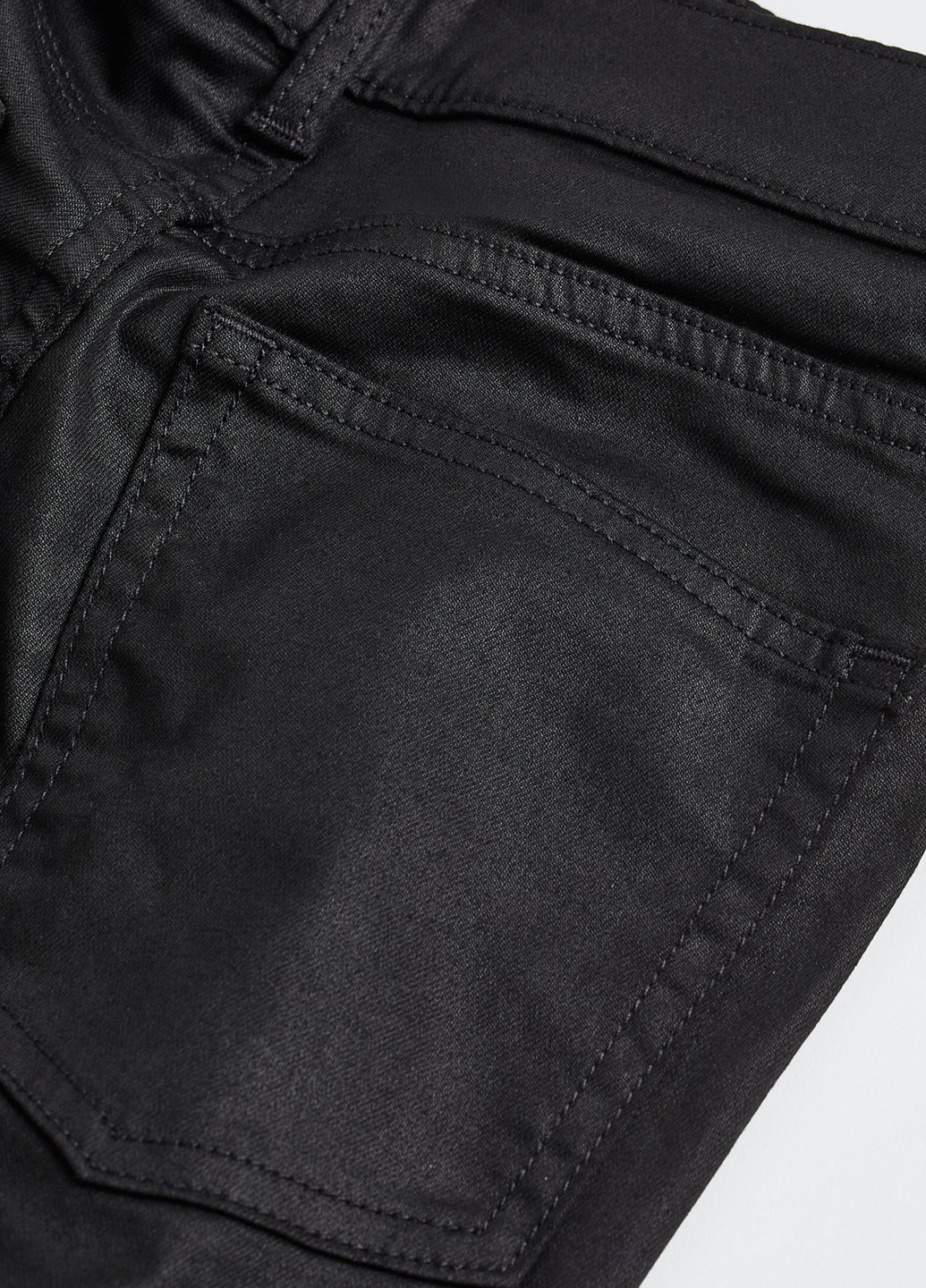 Черные демисезонные укороченные, зауженные джинсы H&M