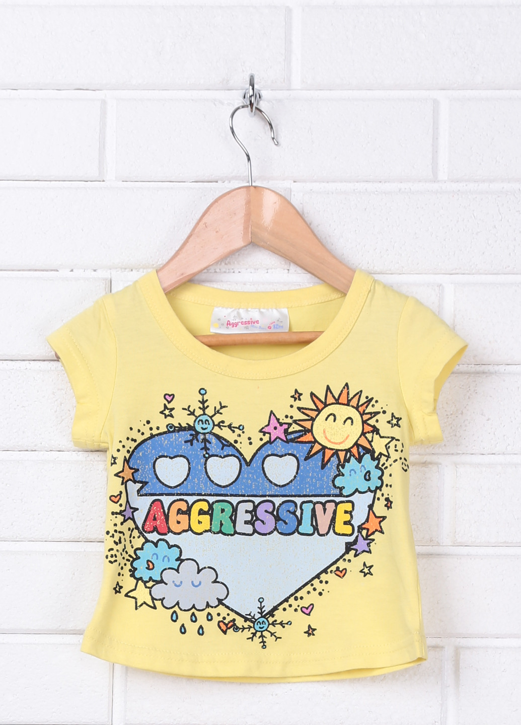 Желтая летняя футболка с коротким рукавом Aggresive