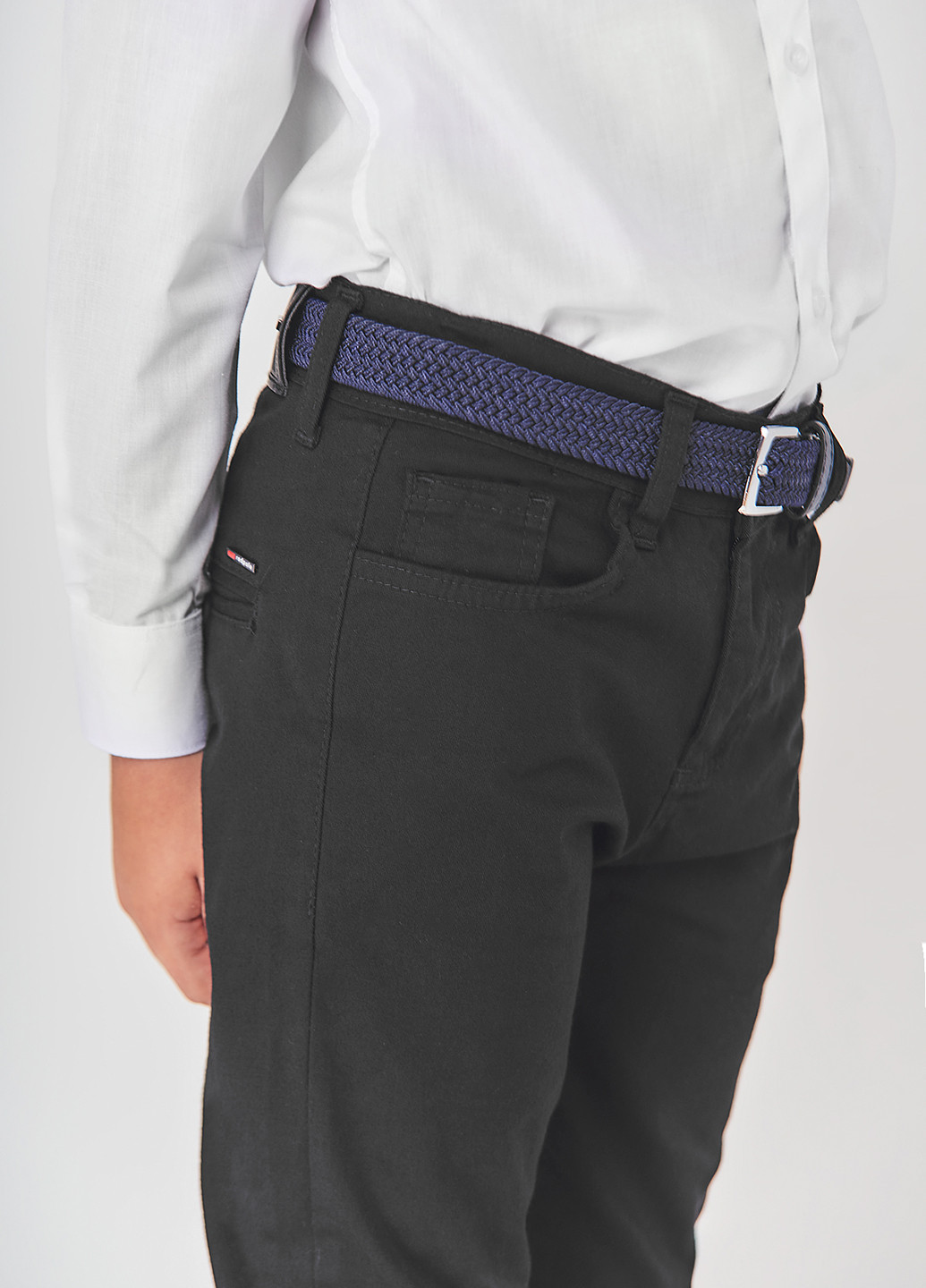 Черные кэжуал демисезонные брюки зауженные Redpolo