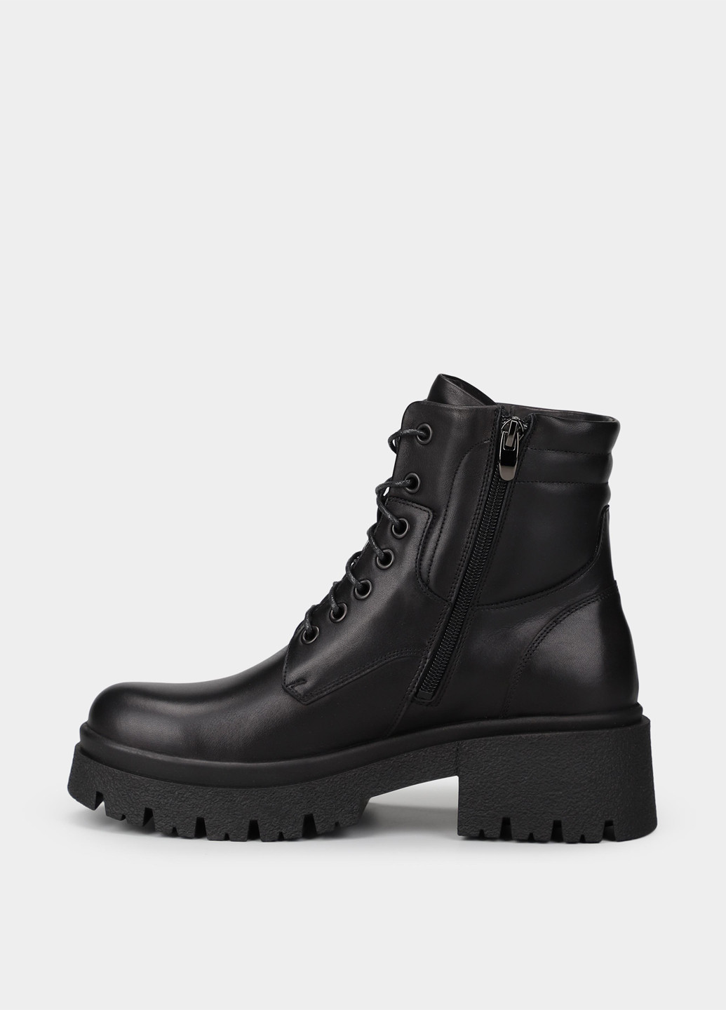 Осенние ботинки Braska со шнуровкой