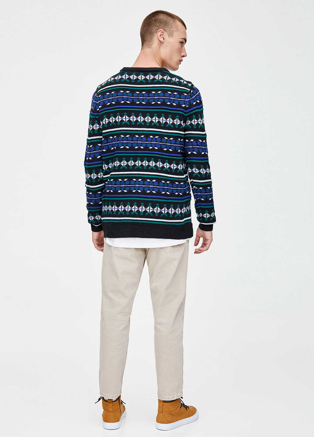 Черный джемпер,чорний-синій-зелений в кольорові візерунки, Pull & Bear
