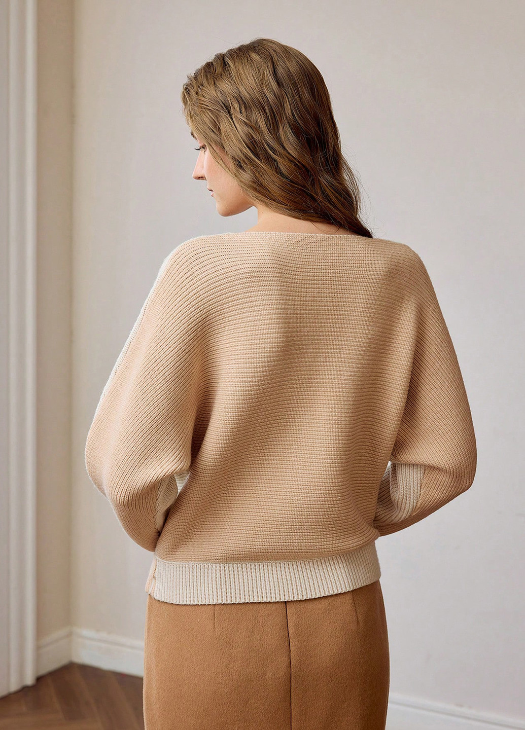 Бежевий демісезонний пуловер пуловер SHEIN