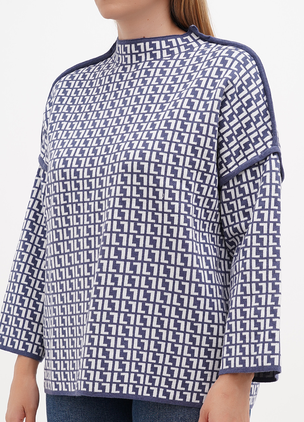 Темно-голубой демисезонный свитер Kiss Me