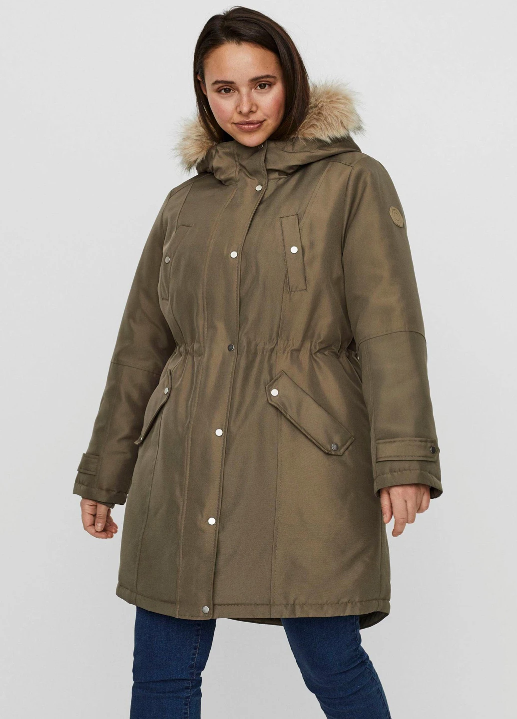 Оливковая (хаки) зимняя куртка Vero Moda