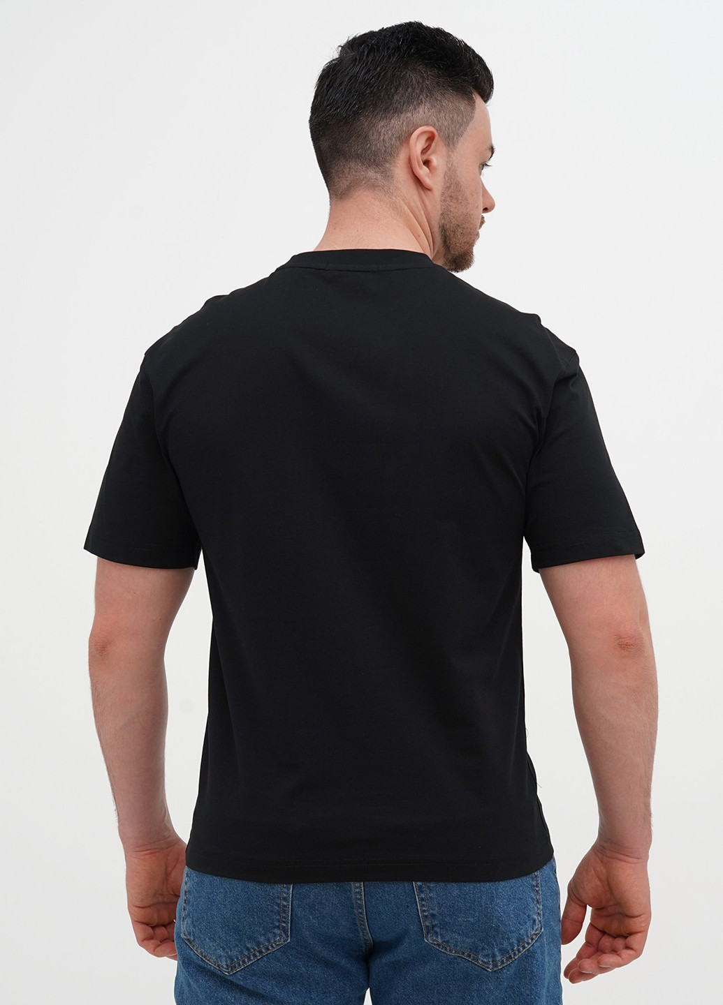 Черная футболка Trend Collection