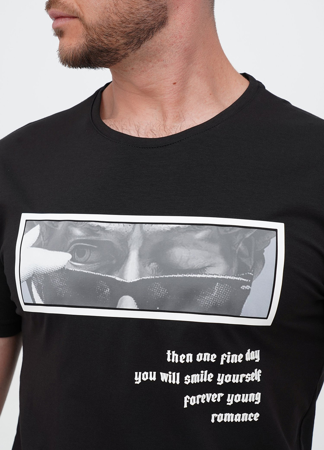 Чорна футболка Trend Collection