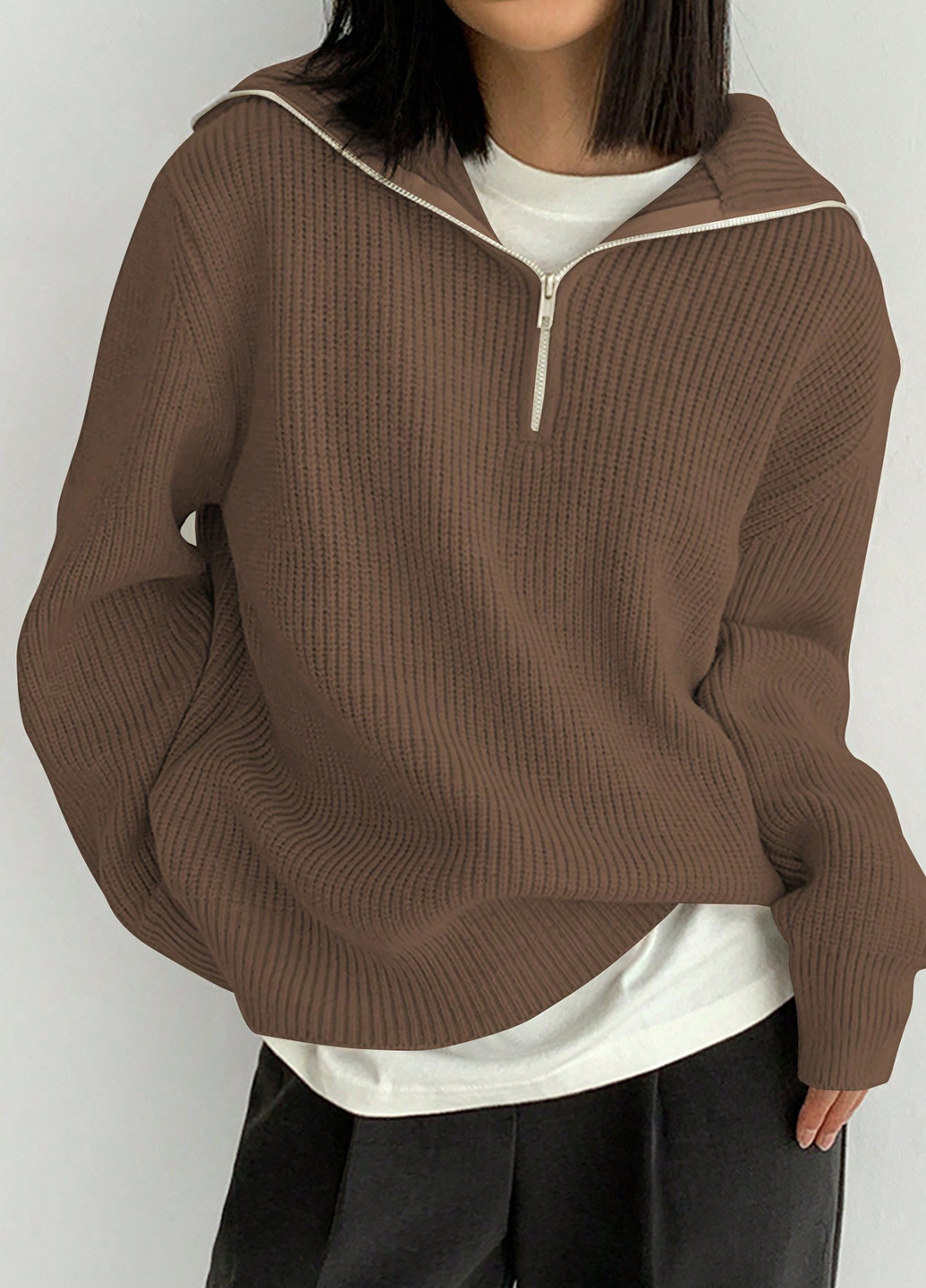 Кавовий демісезонний светр SHEIN