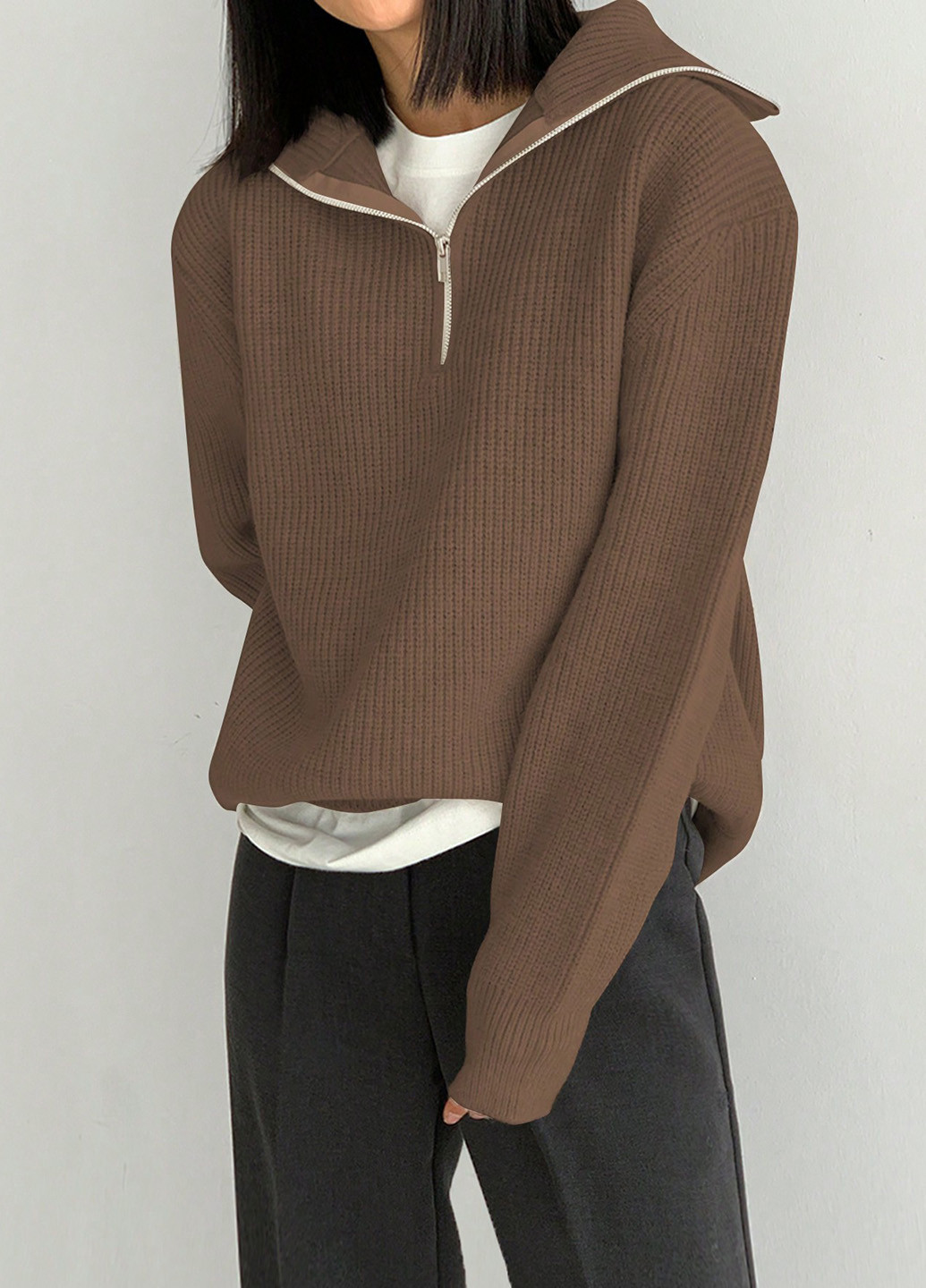Кавовий демісезонний светр SHEIN