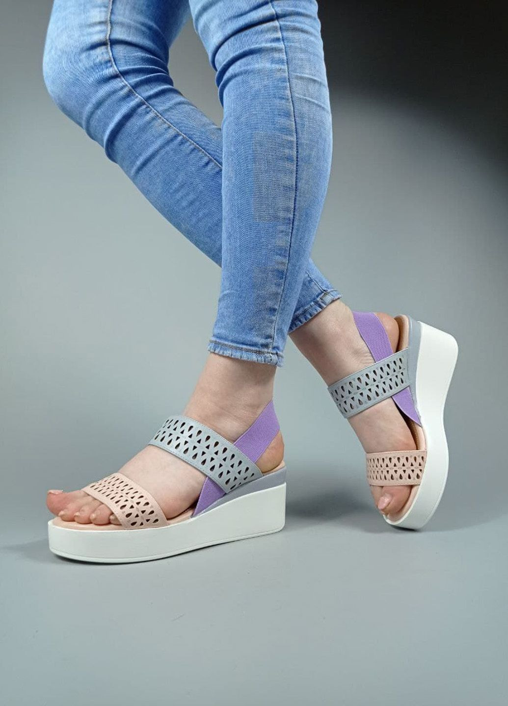 Комбинированные босоножки Meideli