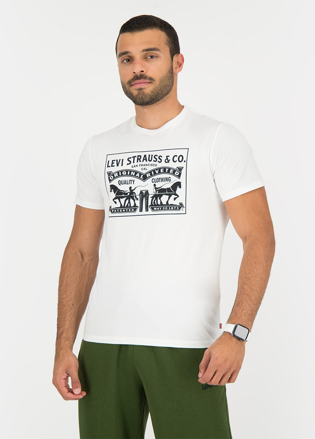 Белая футболка Levi's