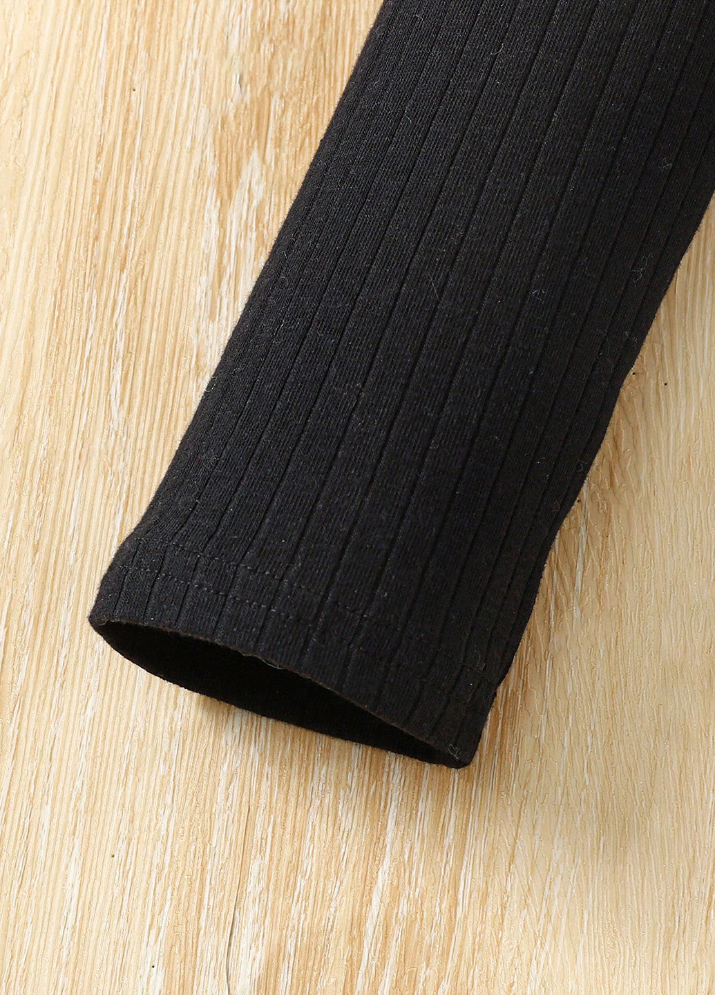 Черно-белый демисезонный костюм (лонгслив, юбка) юбочный SHEIN