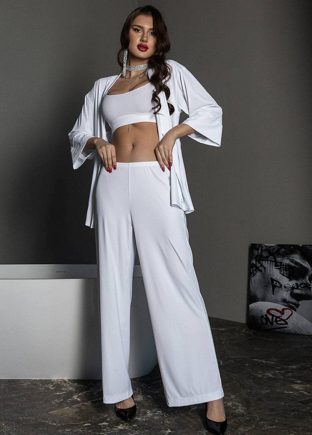 Белая всесезон пижама (халат, брюки) кофта + брюки TOTALFIT