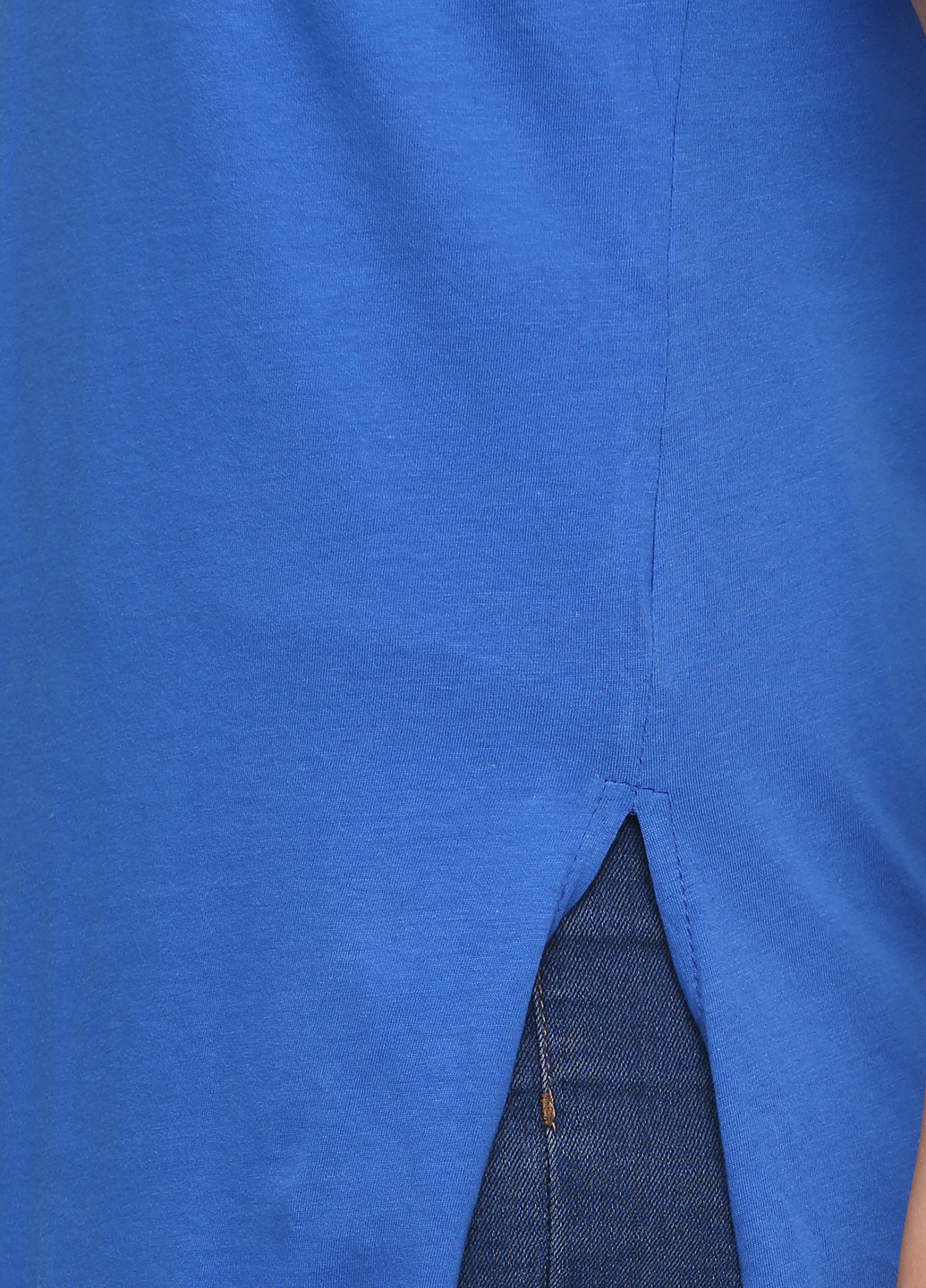 Голубая летняя футболка Madoc Jeans
