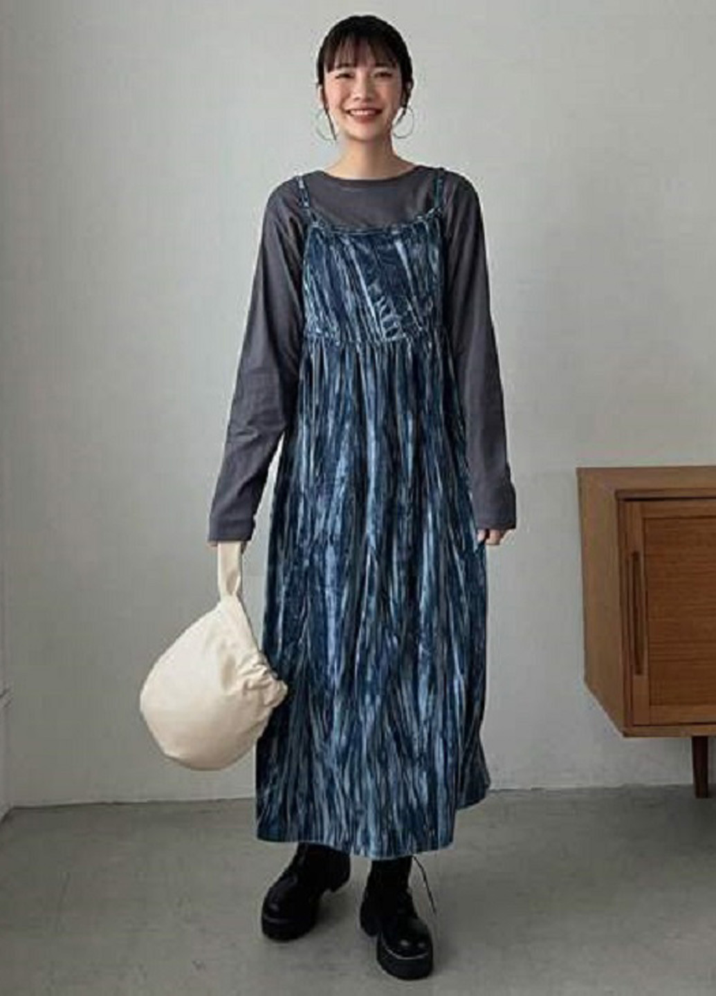 Демисезонный женский сарафан SHEIN однотонный