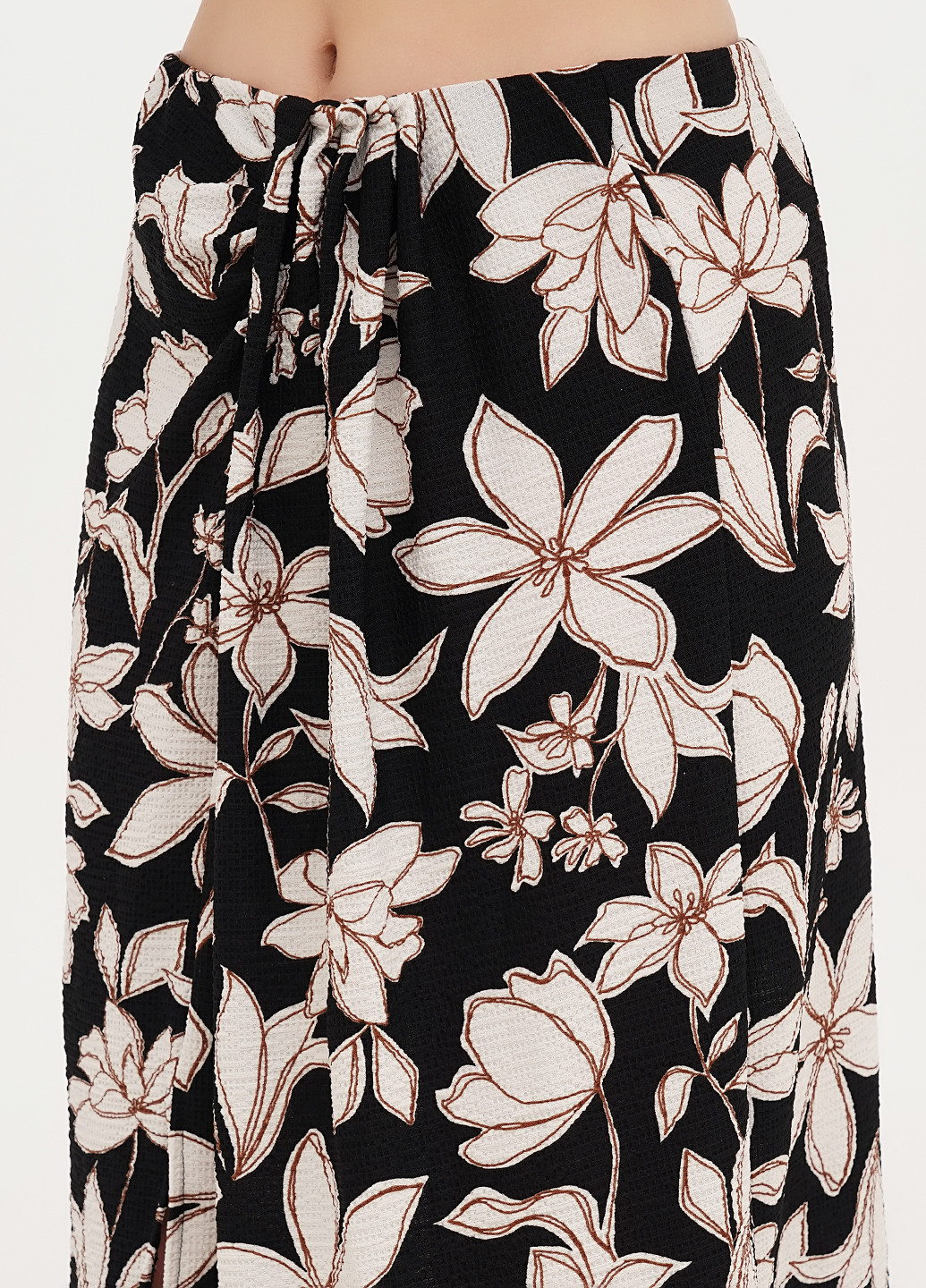 Черная кэжуал цветочной расцветки юбка We а-силуэта (трапеция)