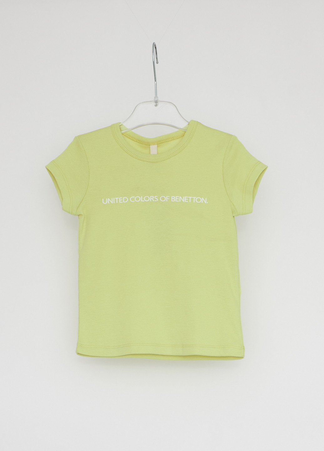 Лимонно-зеленая летняя футболка с коротким рукавом United Colors of Benetton