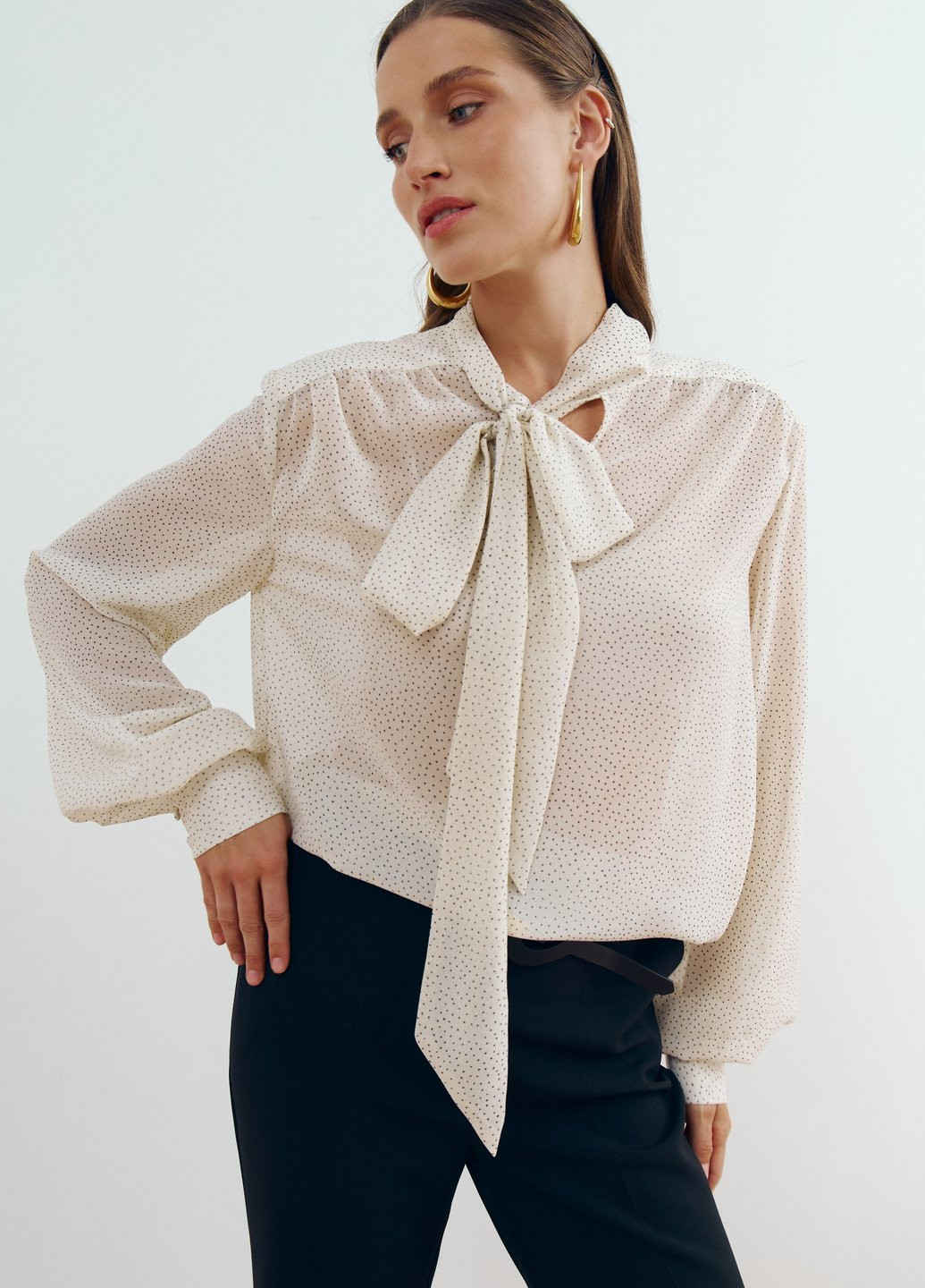 Молочна блуза Gepur