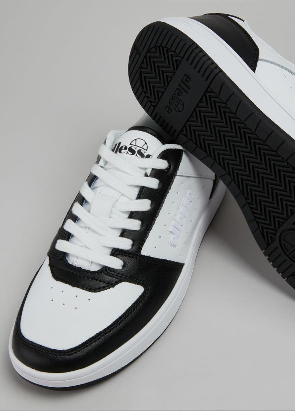 Чорно-білі Осінні кросівки shtf0702-038 Ellesse PANARO cupsole