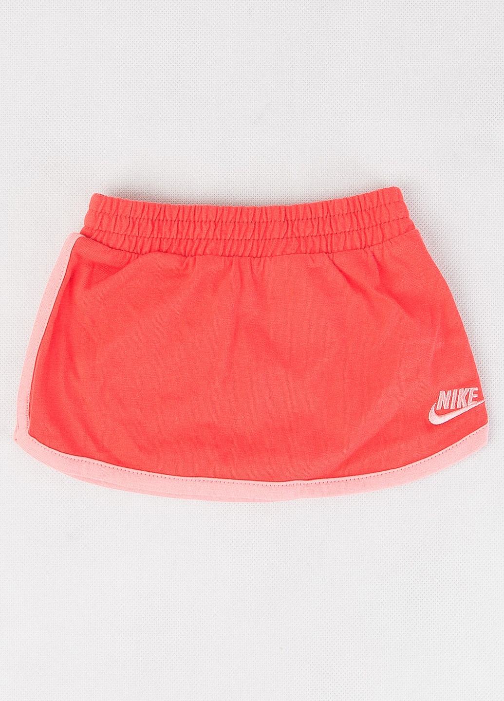 Коралловая спортивная с логотипом юбка Nike