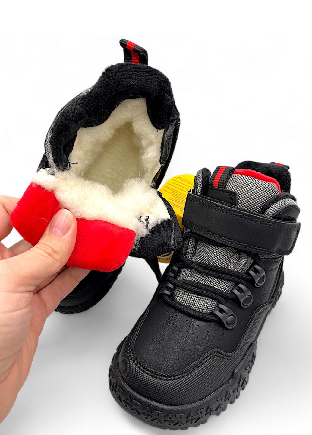 Черные кэжуал зимние ботинки Clibee