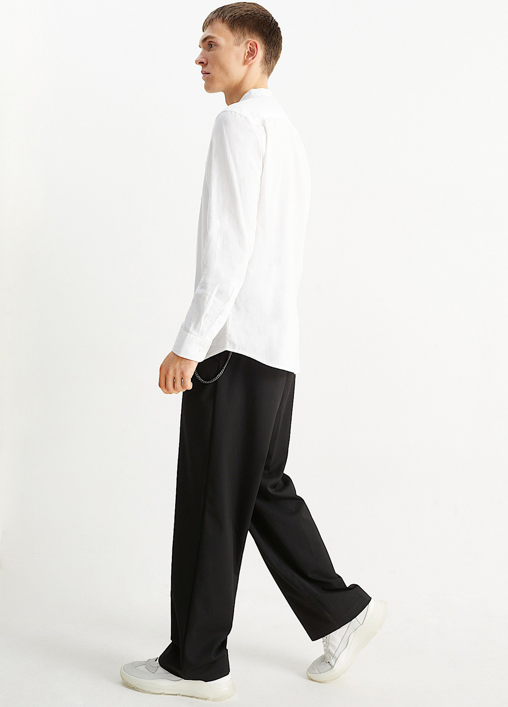 Черные кэжуал демисезонные прямые брюки C&A