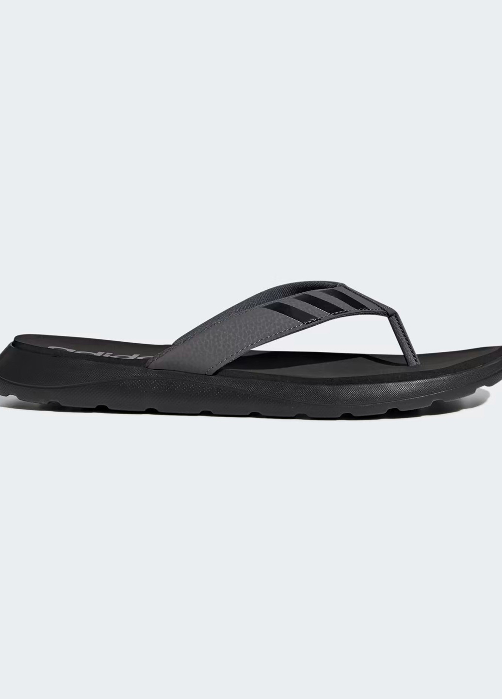 Серые пляжные вьетнамки adidas