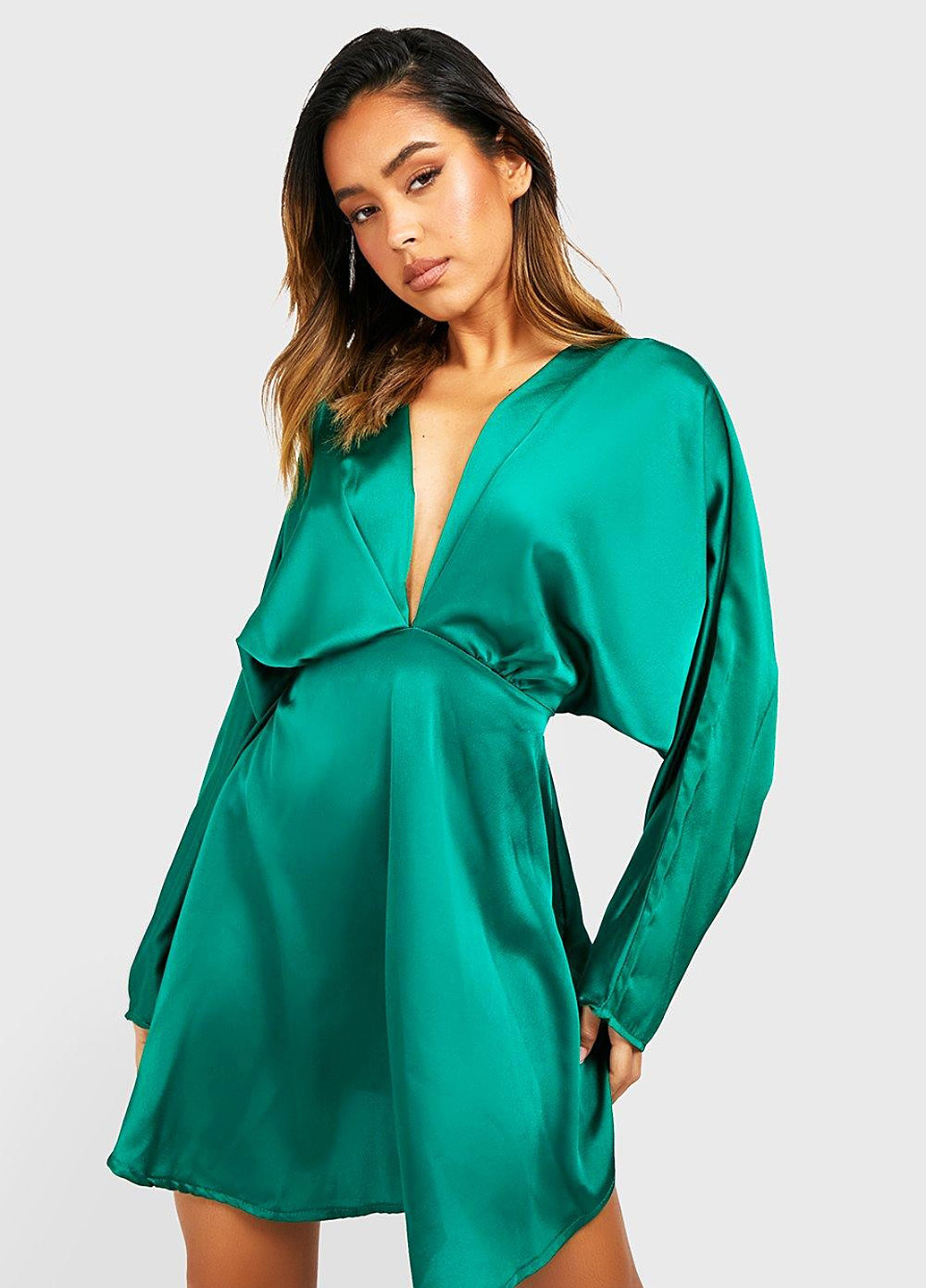 Зеленое кэжуал платье клеш Boohoo однотонное