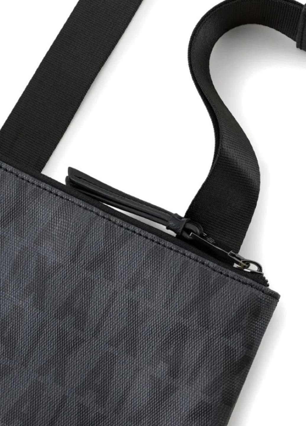 Сумка Armani Exchange (331289295)