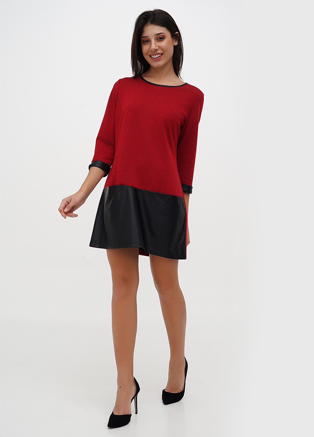 Красное кэжуал платье Sassofono однотонное